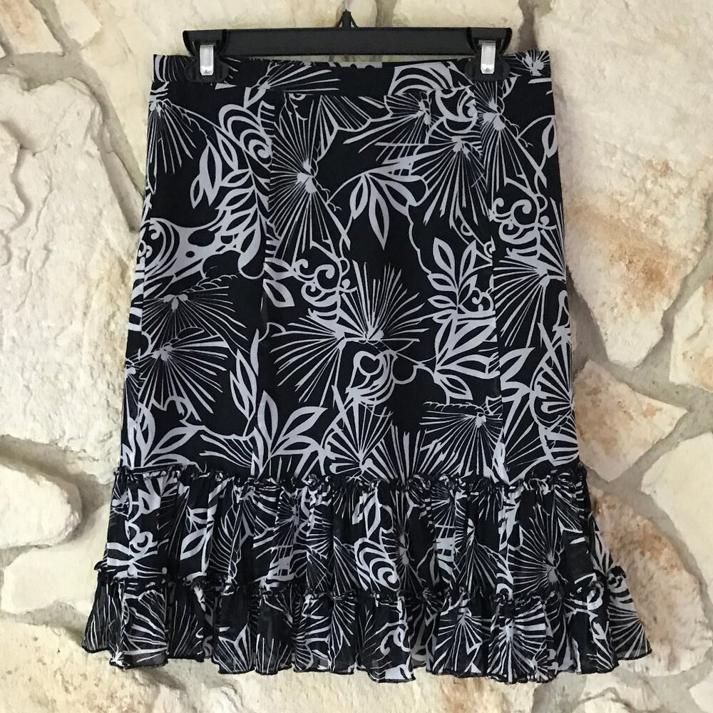 INC International Concepts 100% Silk Floral Ruffle Skirt 🖤🤍